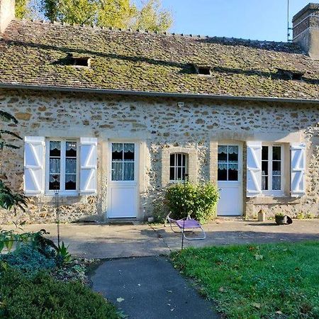 "Reves De Gamins", Chambre De Droite, 4 Couchages Dans Gite De Campagne "La Camusiere", Proche Du Pole Europeen Et Du Circuit Des 24H Champagné Kültér fotó