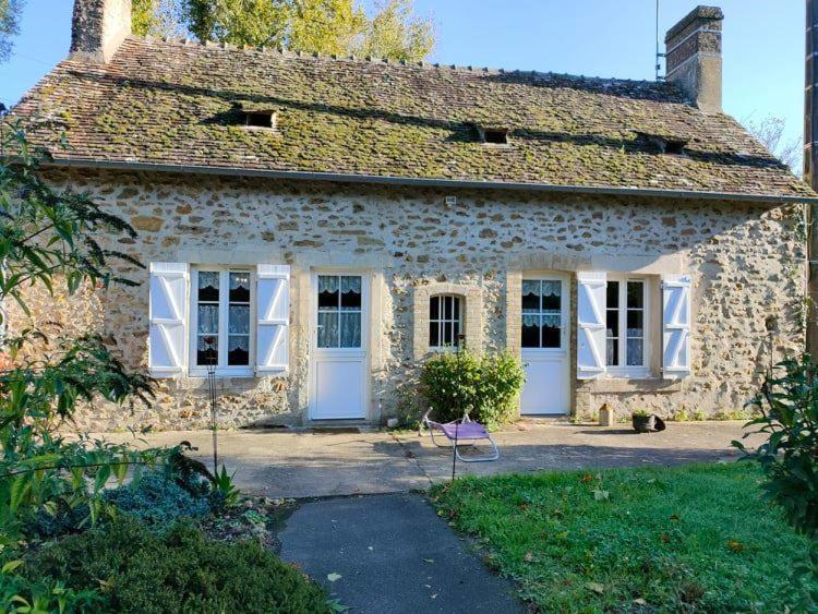 "Reves De Gamins", Chambre De Droite, 4 Couchages Dans Gite De Campagne "La Camusiere", Proche Du Pole Europeen Et Du Circuit Des 24H Champagné Kültér fotó